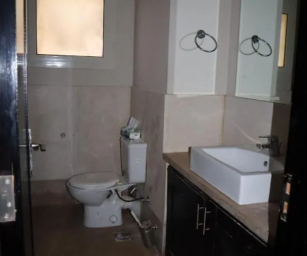 Azzurra 3 Bdr. Apt شقة فندقية
